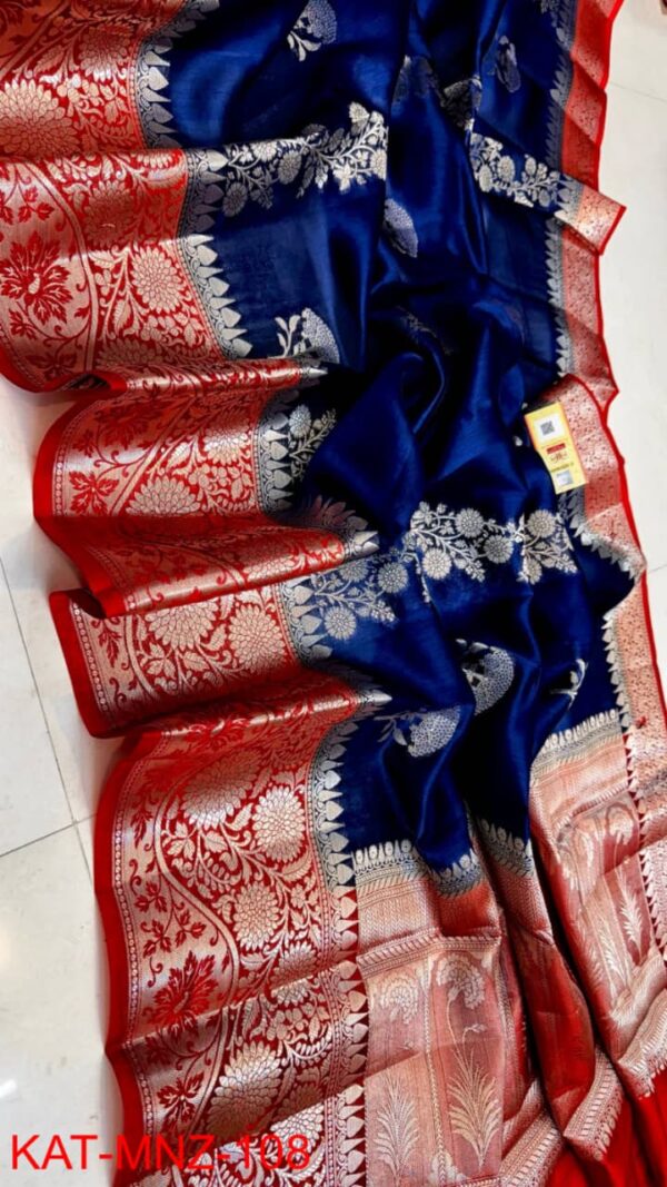 Purple And Red Border Pure Raw Mango Silk Saree with Rich Pallu & Contrast Blouse