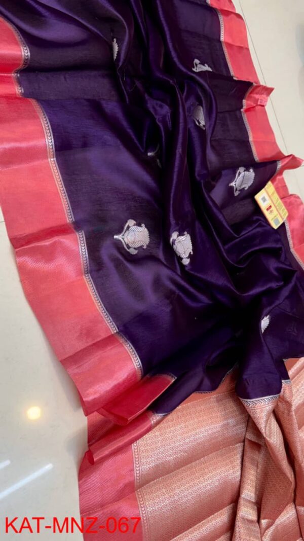 Midnight Blue And Pink Border Pure Raw Mango Silk Saree with Rich Pallu & Contrast Blouse