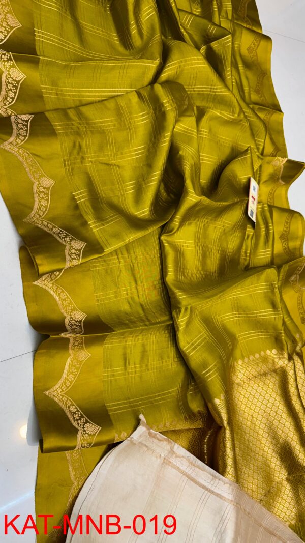 Olive Green Pure Raw Mango Silk Saree