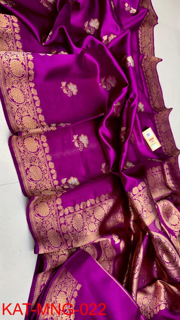 Magenta Pure Raw Mango Silk Saree