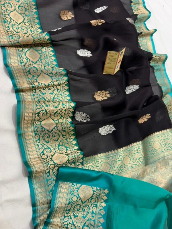 Black And Turquoise Border Exclusive Mashru Border Kora Banarasi Silk Saree