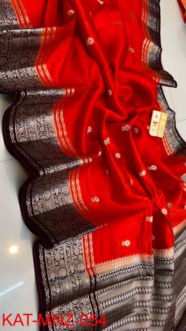 Bright Red And Deep Brown Border MNZ Pure Raw Mango Silk Saree with Rich Weaving