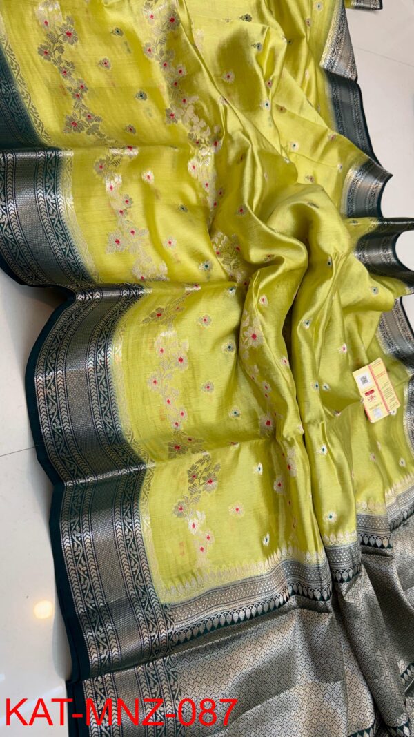 Bright Lemon Green And Deep Green Border MNZ Pure Raw Mango Silk Saree with Rich Weaving