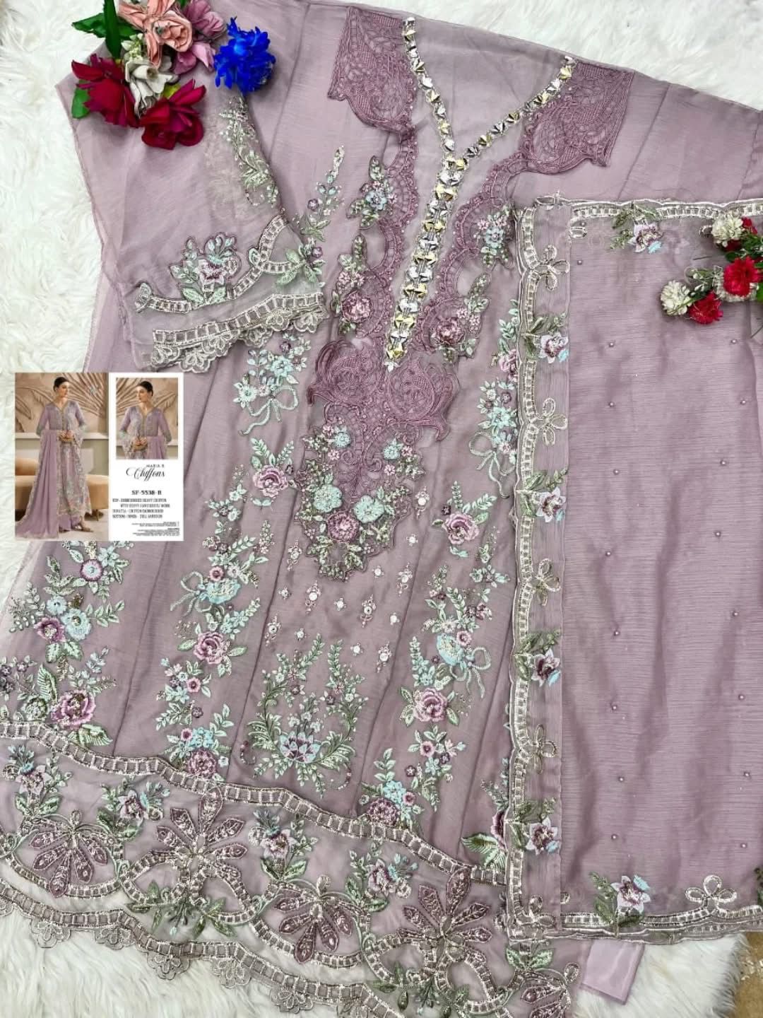 Trends Designer Wear – Banarasi Sarees Instagram