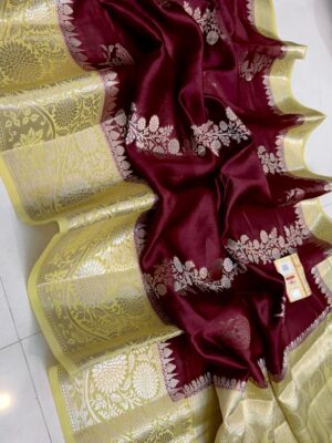 Maroon Pure Raw Mango Silk Saree with Rich Weaving & Contrast Blouse | Silkmark Certified