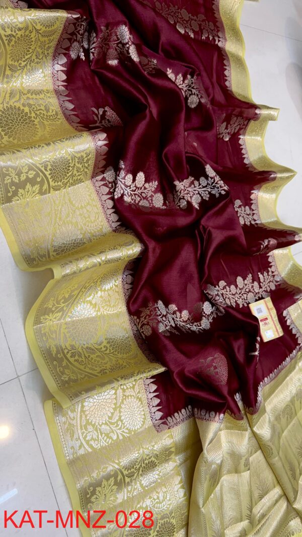 Maroon Pure Raw Mango Silk Saree with Rich Weaving & Contrast Blouse | Silkmark Certified