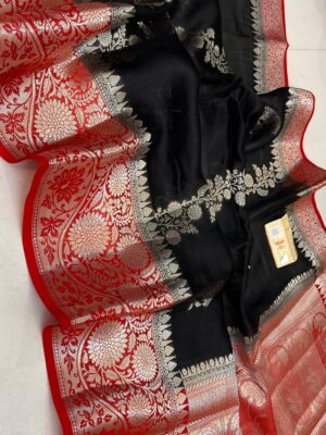 Black Pure Raw Mango Silk Saree with Rich Weaving & Contrast Blouse | Silkmark Certified