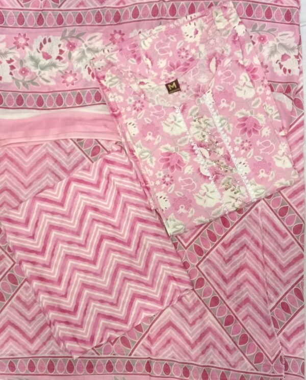 Women's baby pink readymade cotton floral printed 3 piece suit with matching printed cotton pants and dupatta by Trends Designer Wear.